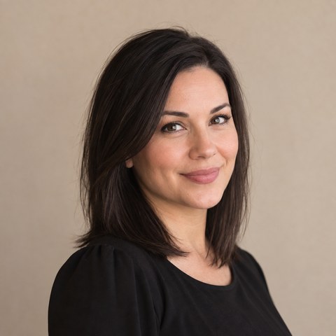 Retrato ilustrativo de Luísa, profissional fictícia